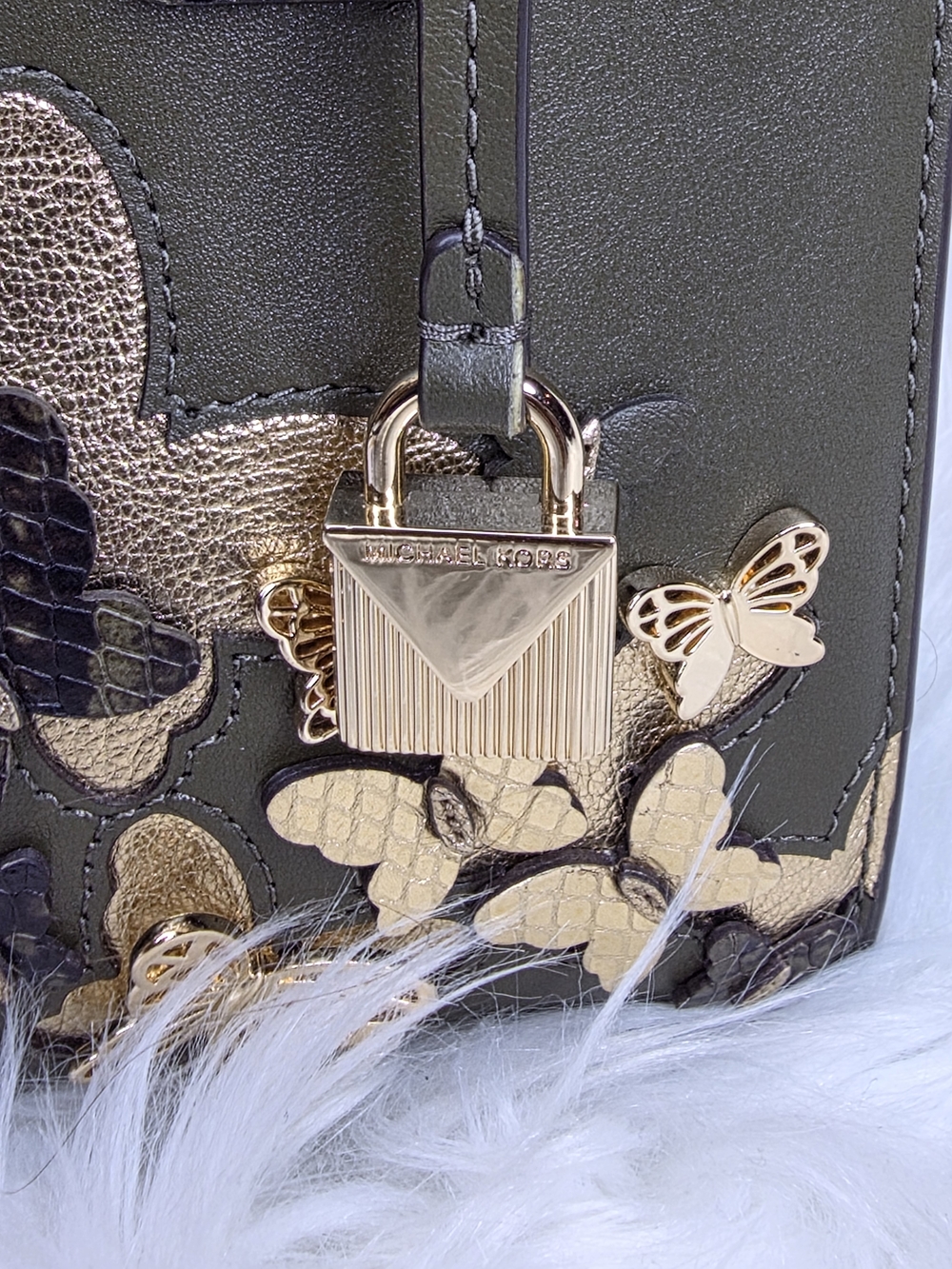 MICHAEL MICHAEL KORS Mercer  Butterfly Appliqué SatchelCrossbody NWT Retail $358 - Picture 4 of 14